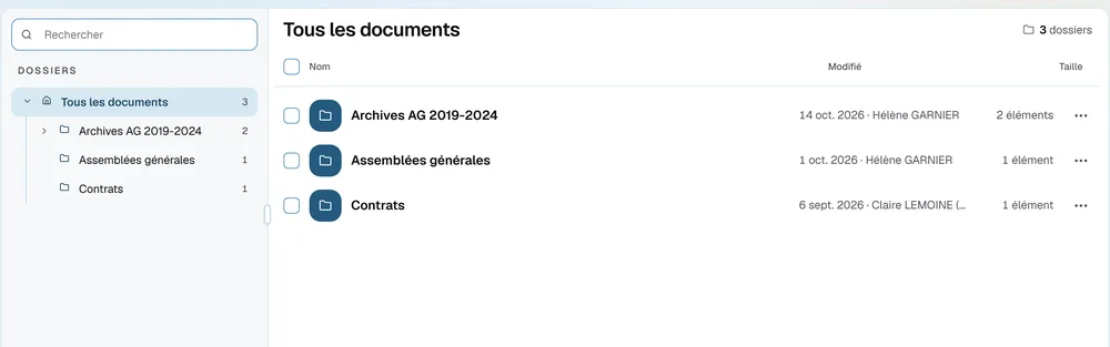 Les documents de gestion du conseil syndical et du syndic, rangés en dossiers&nbsp;: archives des assemblées générales, contrats